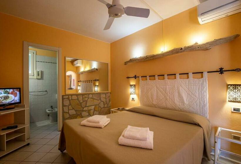 패밀리 룸, Cernia Isola Botanica