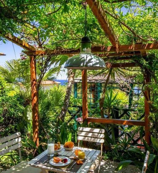 패밀리 룸, Cernia Isola Botanica