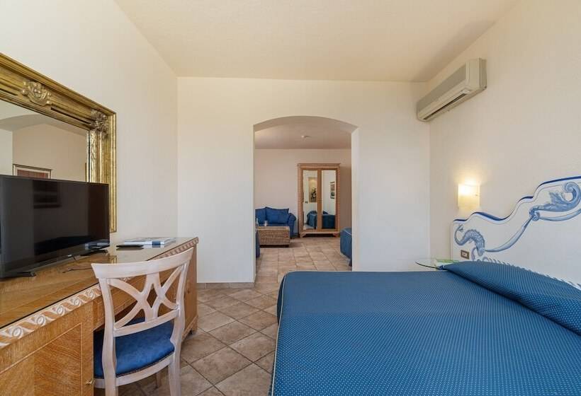 חדר סטנדרט לארבעה, Club Esse Palmasera