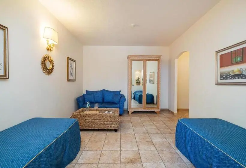 اتاق استاندارد چهار تخته, Club Esse Palmasera