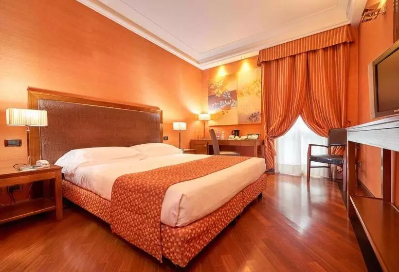 スーペリアトリプルルーム, Grand Hotel Adriatico