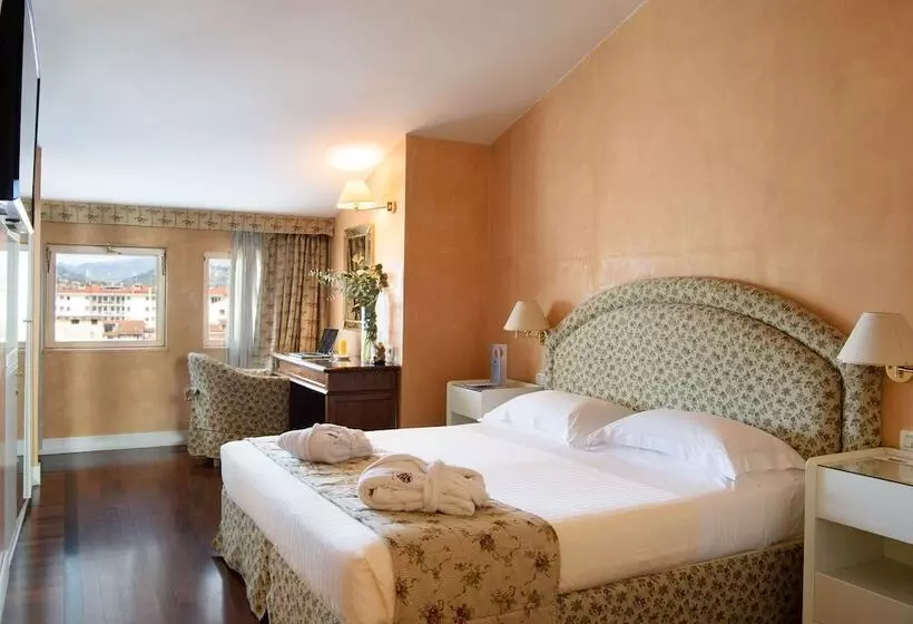 スタンダードシティビュールーム, Grand Hotel Adriatico