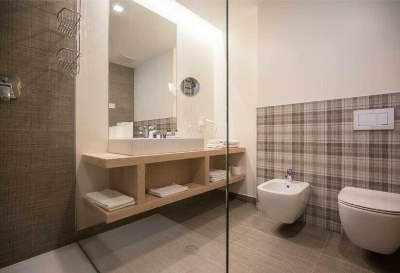 חדר משפתחתי סופריור, La Baita