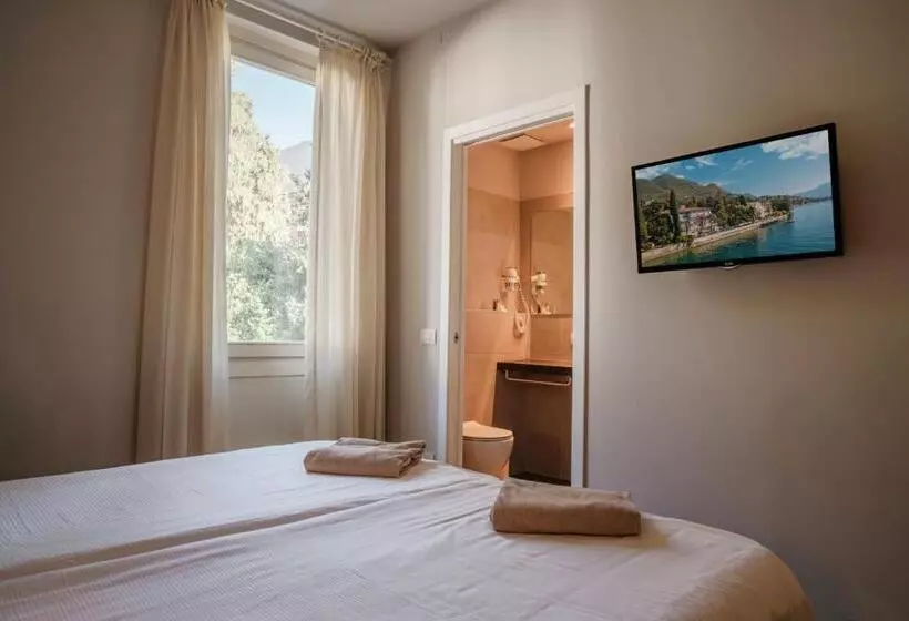 اتاق اکونومی, Monte Baldo E Villa Acquarone