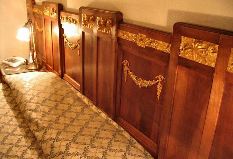 اتاق استاندارد سه نفره, Guest House Morandi