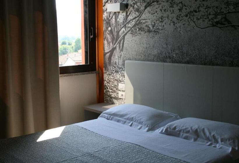 اتاق راحتی, Napoleon