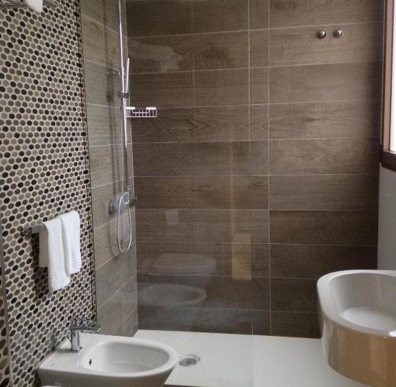 اتاق کلاسیک, Napoleon