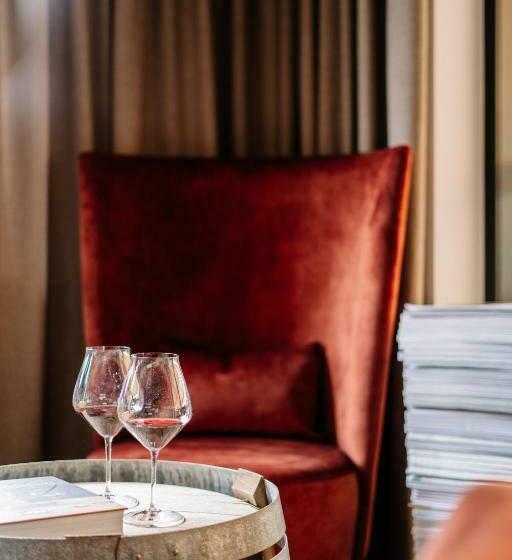 سوئیت کلاسیک, Paradies