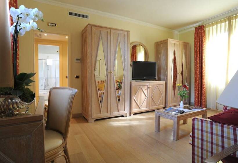 سوییت جونیور, Park Hotel Villa Ariston