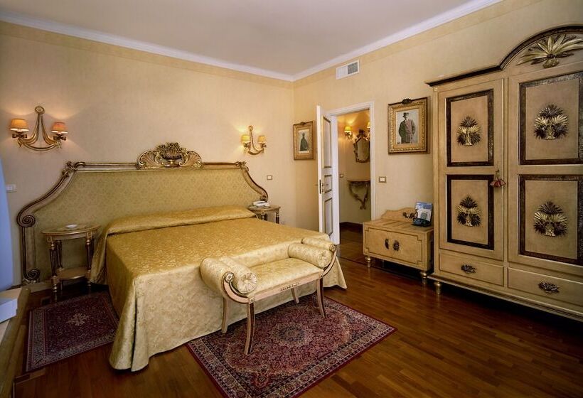 디럭스 스위트, Park Hotel Villa Ariston