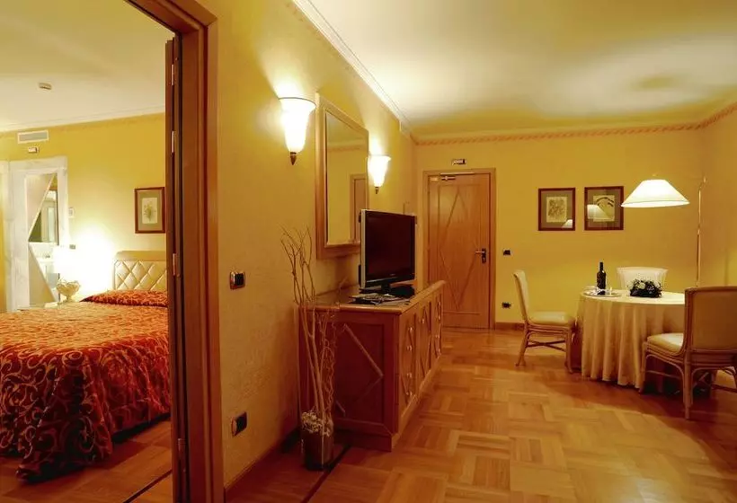 Perhesviitti, Park Hotel Villa Ariston