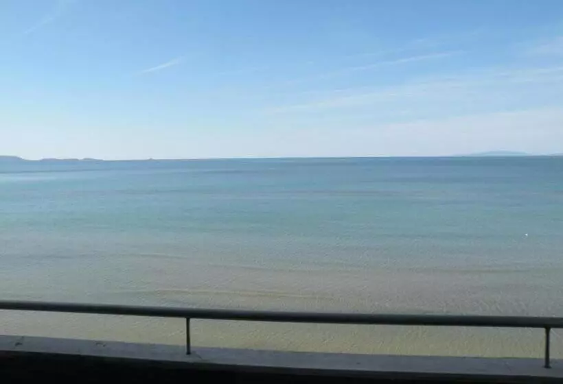 Triple Room Sea View, Parrini