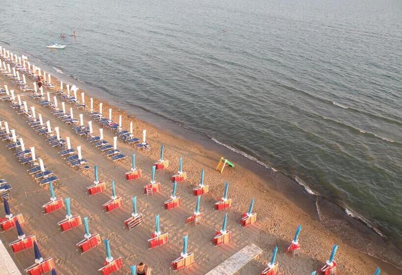 Triple Room Sea View, Parrini