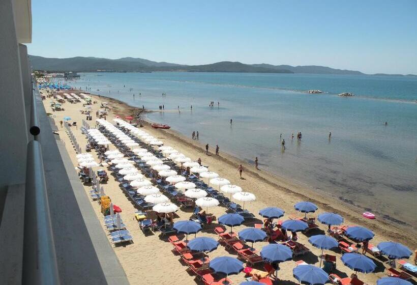 Triple Room Sea View, Parrini