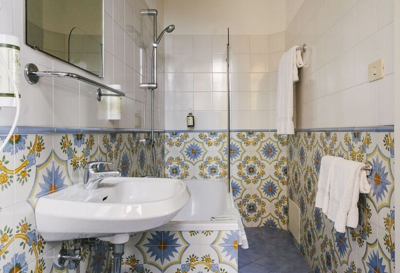 חדר קומפורט, Pensione Bencista