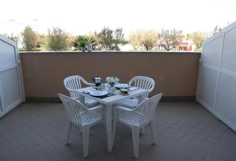 استودیو استاندارد با تراس, Residence Capinera