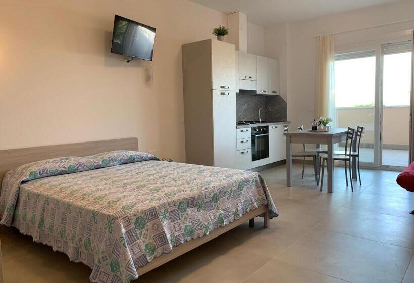 Студио Стандарт с Террасой, Residence Capinera
