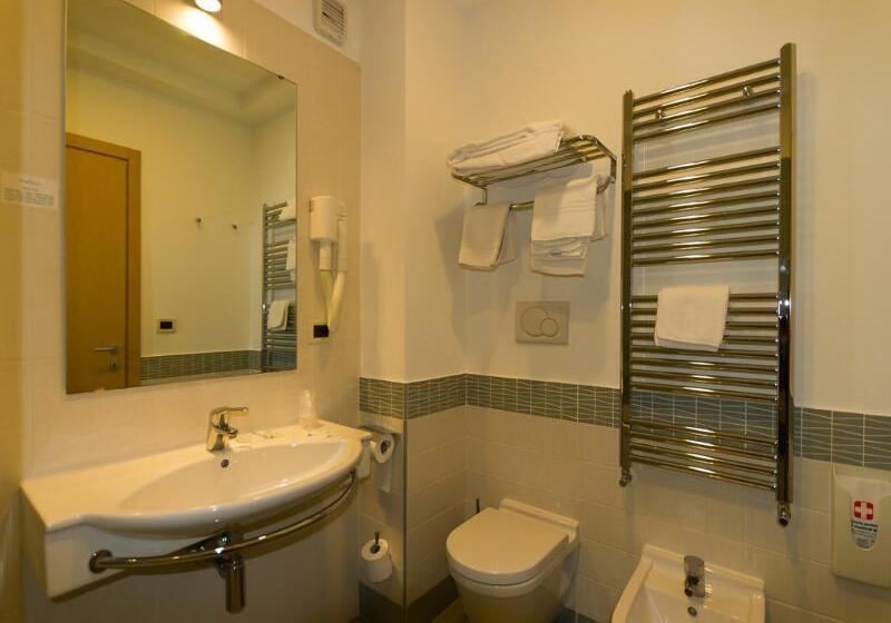 סוויטת ג'וניור נוף לים, Serapo