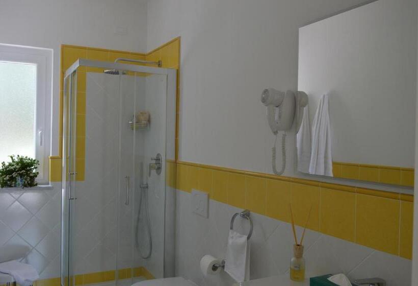 带1个卧室带花园景观的公寓, Terme Alexander