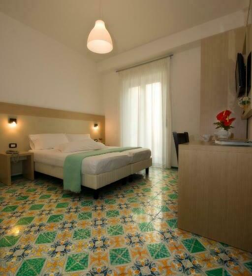 Номер Стандарт с Балконом, Torre Di Milo