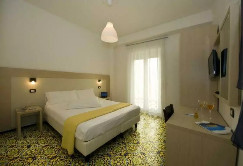 Camera Standard con Balcone, Torre Di Milo