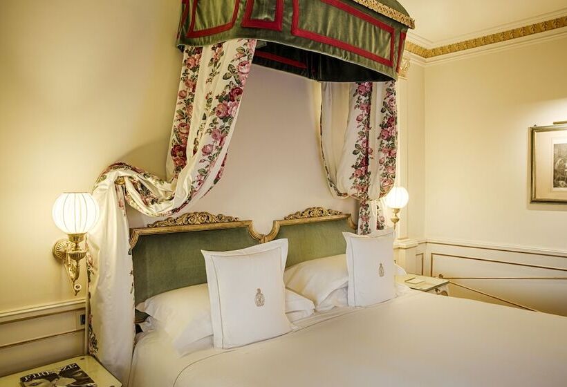 חדר קלאסי, Villa Cora