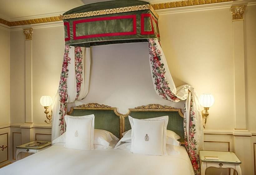 חדר קלאסי, Villa Cora