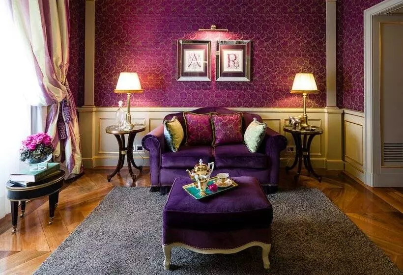 سوییت, Villa Cora