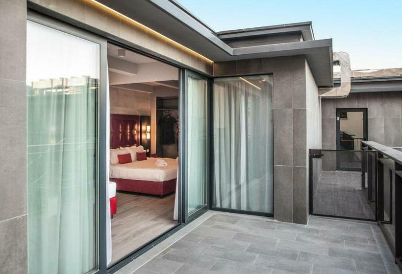 اتاق خانوادگی, Spice Hotel Milano