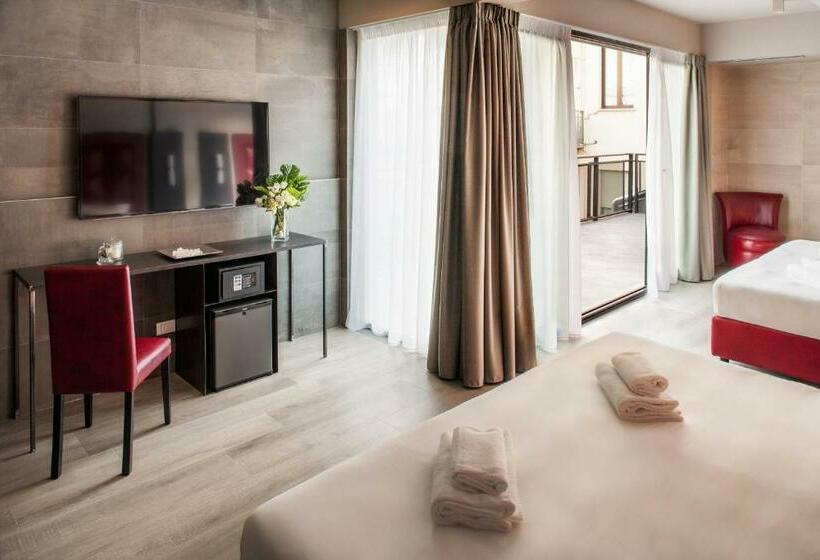 اتاق خانوادگی, Spice Hotel Milano