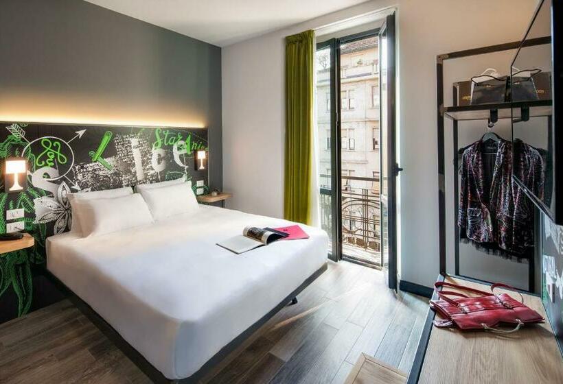 اتاق استاندارد با بالکن, Spice Hotel Milano