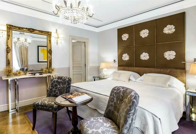 Camera Deluxe, D’inghilterra Roma – Starhotels Collezione