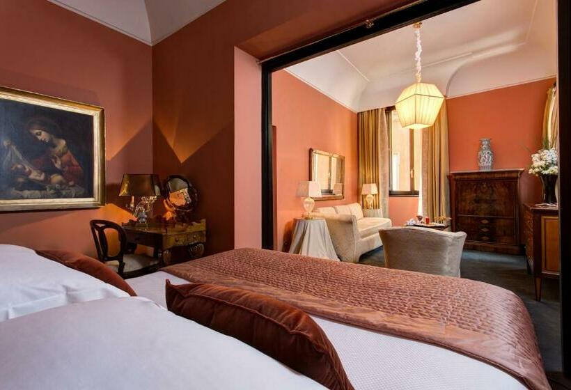 Suite Junior, D’inghilterra Roma – Starhotels Collezione