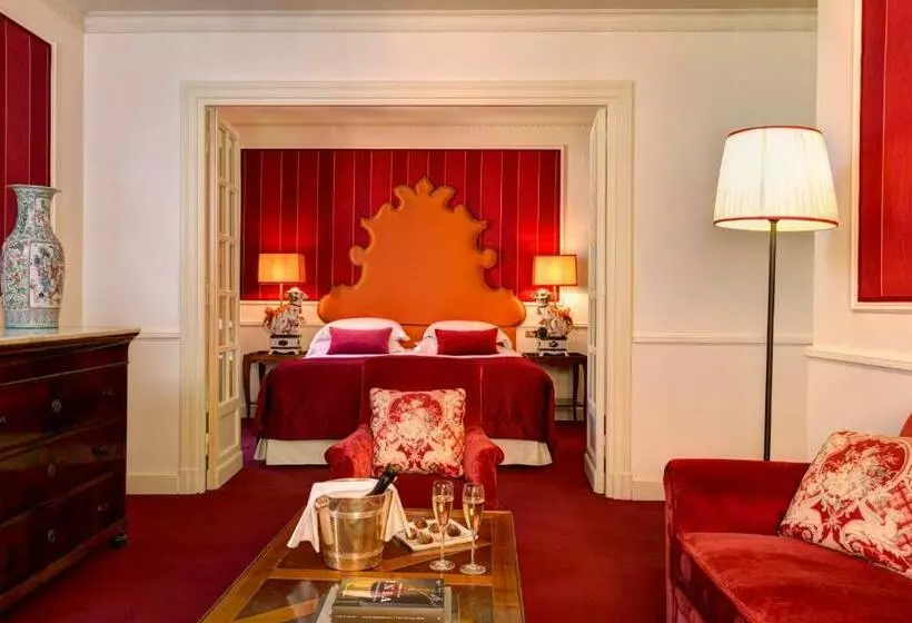 اتاق استاندارد سه نفره, D’inghilterra Roma – Starhotels Collezione