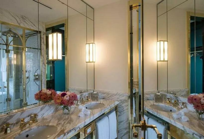 سوئیت پنت هاوس, D’inghilterra Roma – Starhotels Collezione