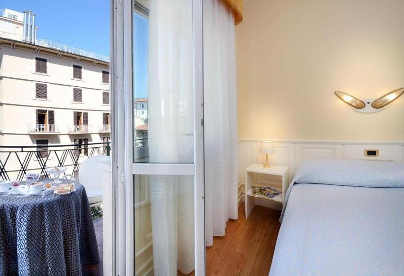 اتاق کلاسیک, Ambasciatori Palace