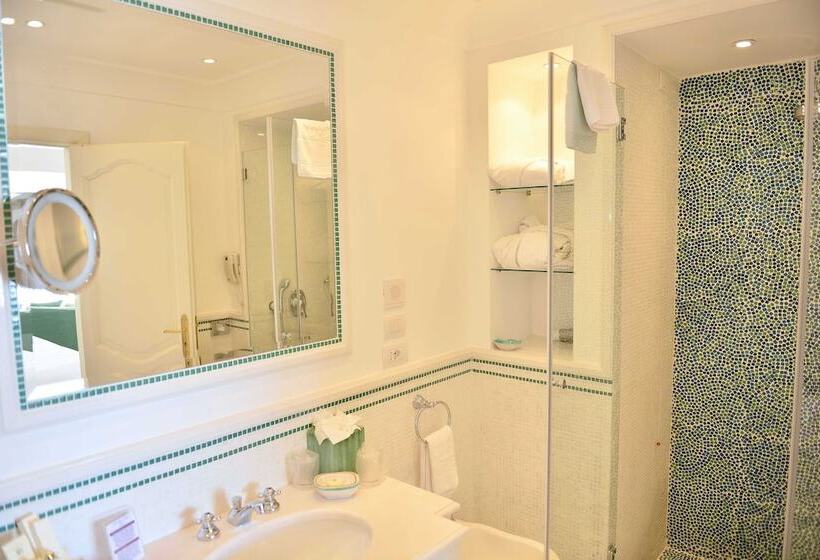 חדר אקזקיוטיב נוף לים, Buca Di Bacco