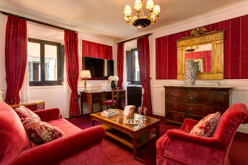 Suite Junior, D’inghilterra Roma – Starhotels Collezione
