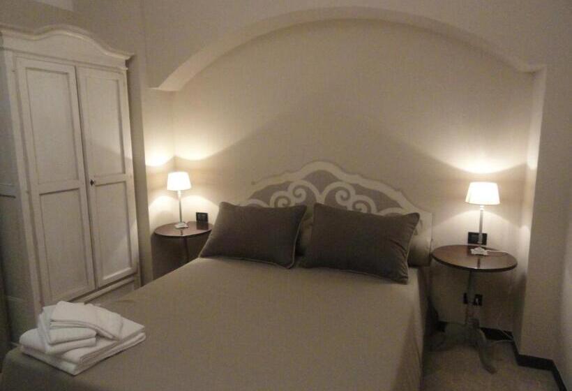 舒适三人间, Da ö Vittorio Srl