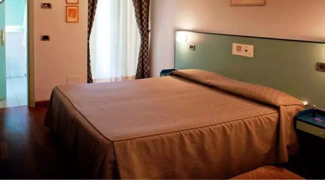 Habitació Triple Estàndard, Deco
