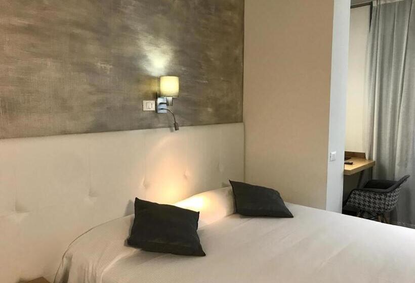 اتاق استاندارد, Europa