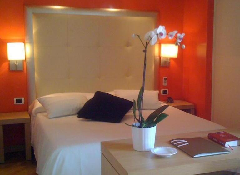 سوییت جونیور, Europa