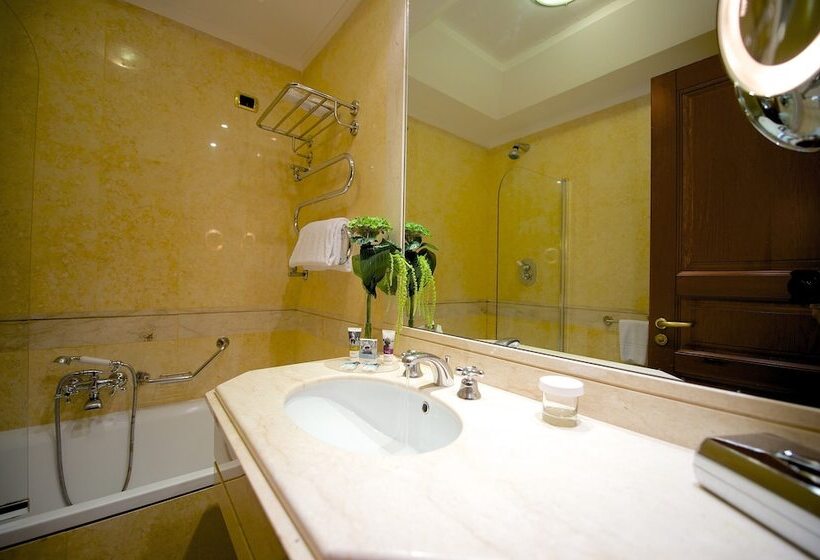 اتاق استاندارد, Excelsior Palace Palermo