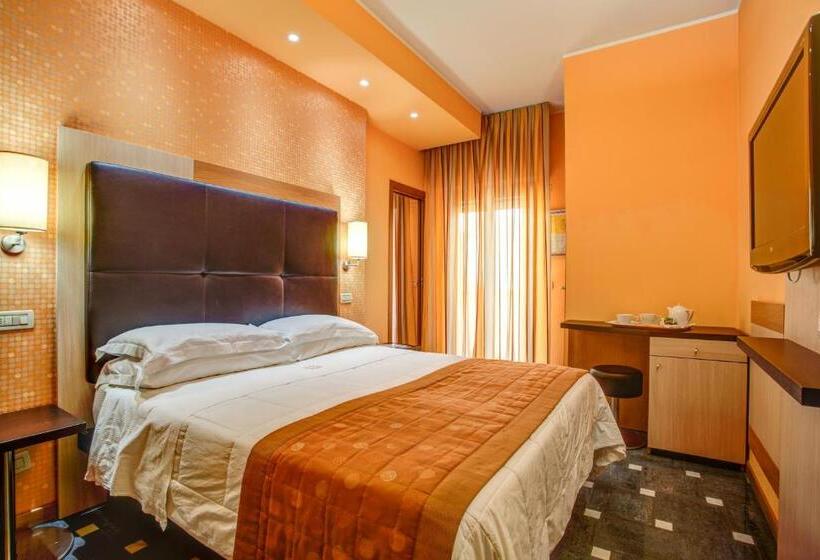Comfort room with balcony, Genty