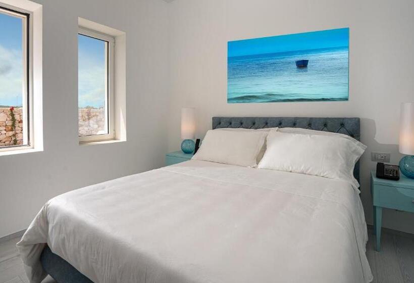 Номер Superior Кровать Кинг, Grotta Palazzese Beach