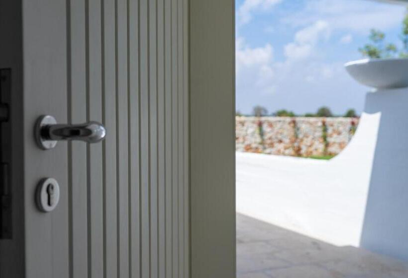 キングサイズベッドのスーペリアルーム, Grotta Palazzese Beach