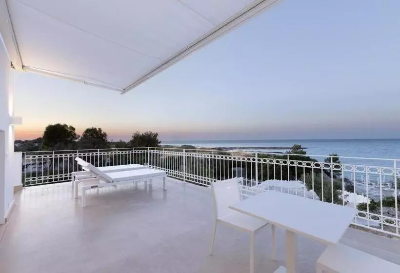 テラス付スイート, Grotta Palazzese Beach