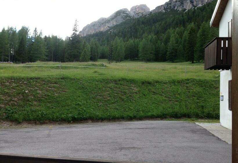 غرفة أساسية, Lavaredo