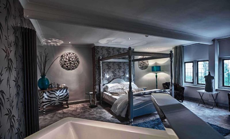 اتاق خانوادگی, Lord Byron   Small Luxury Hotels Of The World