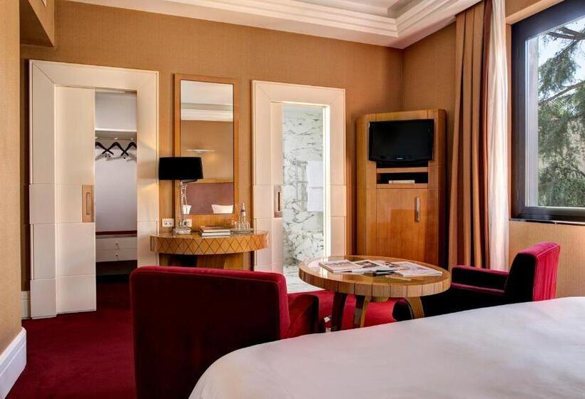 اتاق لوکس, Lord Byron   Small Luxury Hotels Of The World
